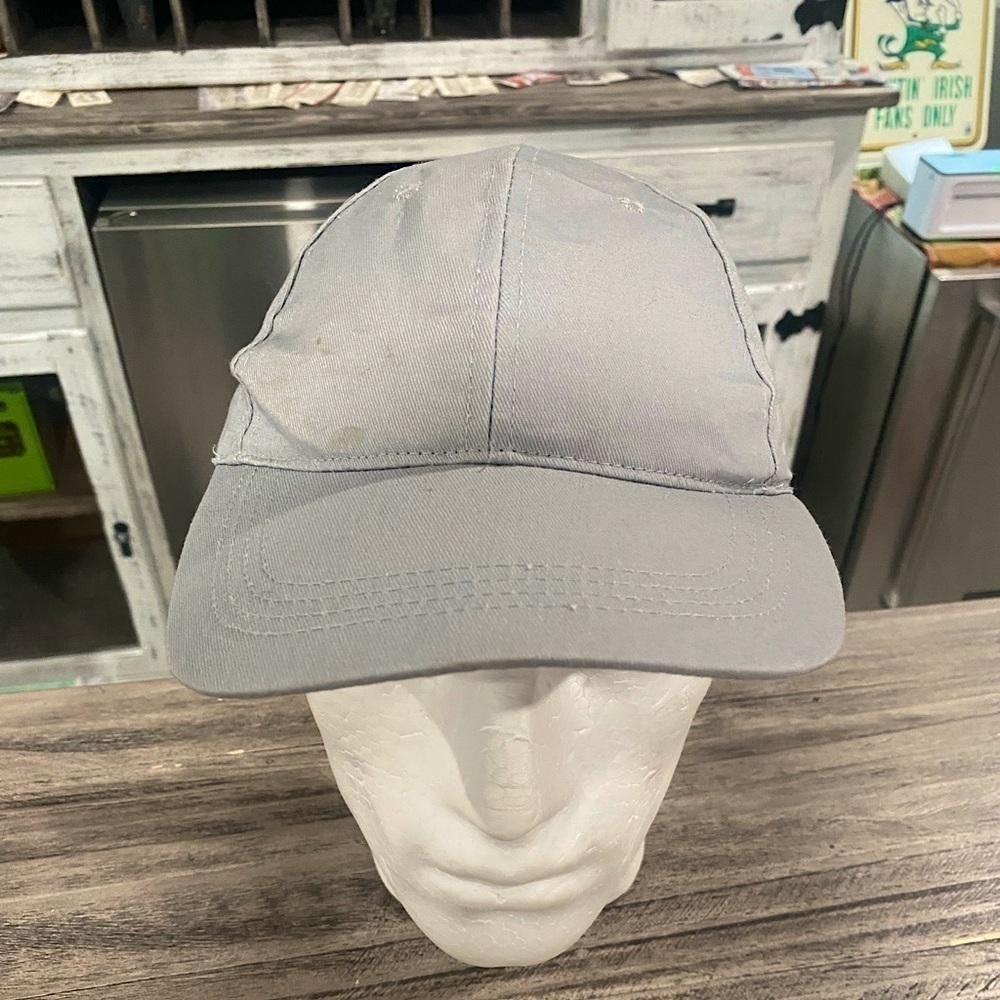 Shaded Gray Outfit Fitting Hat